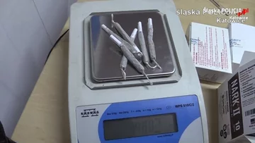 Funkcjonariusze zatrzymali 22 osoby, które miały przy sobie narkotyki 