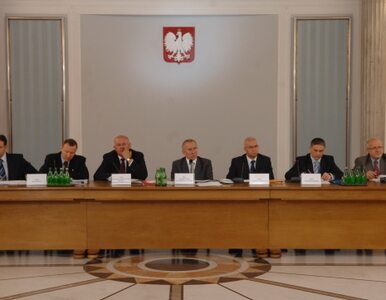 Miniatura: Sejm wybrał skład komisji hazardowej