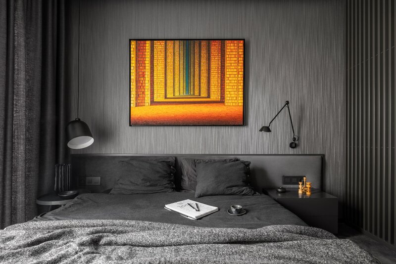 BXB studio stworzyło hybrydowe wnętrze w Warszawie – biuro i mikroapartament w jednym. Projekt zdobył European Property Awards 2025–2026