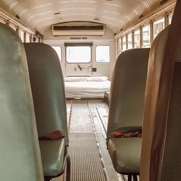 Tyler Hjorting, Lexi O’Brien i ich dom na kółkach 