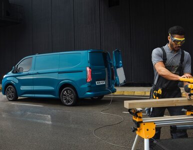 Miniatura: Dla oszczędnych przedsiębiorców. Nowy Ford...