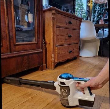 Odkurzacz pionowy Sharp SA-VP4001-AQ – Allergy & Mop 