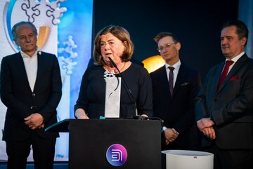 Prof. Janina Stępińska