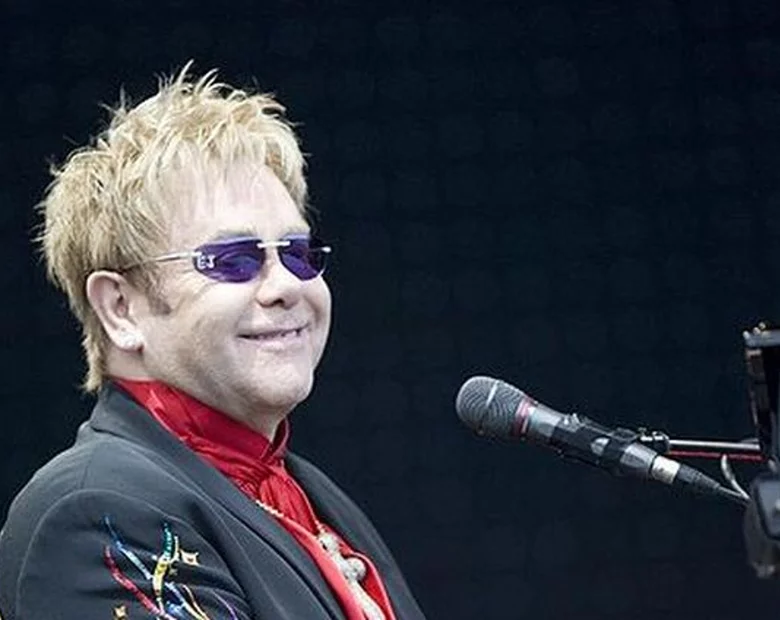 Miniatura: Elton John i jego partner zostali rodzicami