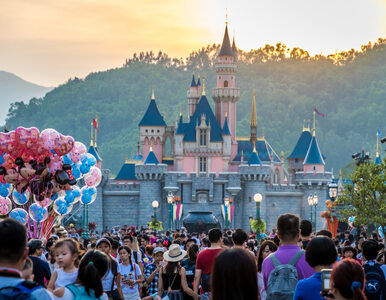 Miniatura: Walt Disney zwolni 28 tys. pracowników....