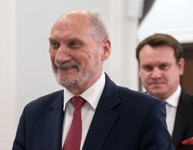 Miniatura: Romaszewska: Macierewicz może założyć...