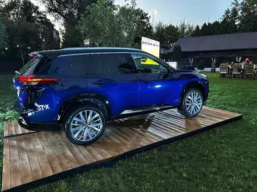 Nowy Nissan X-Trail 2026 w Polsce Wersja Tekna+
