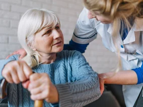 Miniatura: Opieka długoterminowa - tak, ale&nbsp;nie...