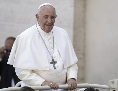 Miniatura: Papież apeluje o modlitwę za polityków....