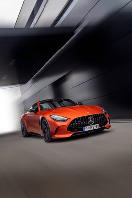 Miniatura: Mercedes-AMG GT 63 S E PERFORMANCE Coupé