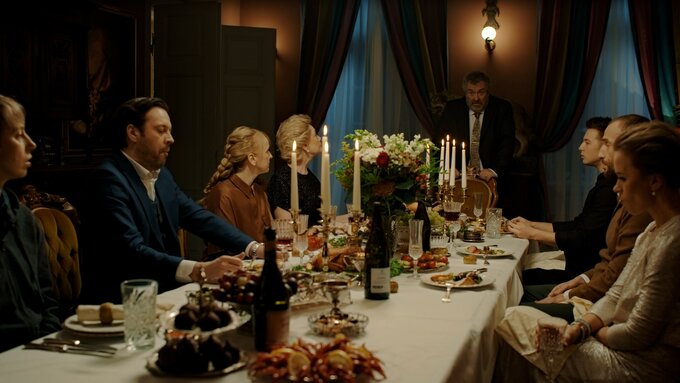 Kadr z serialu „Kto zabił Otto Muellera?”