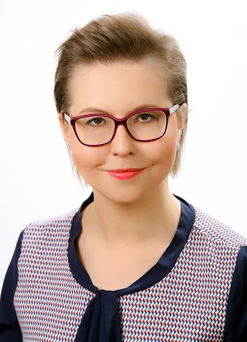 Dr Sylwia Bender