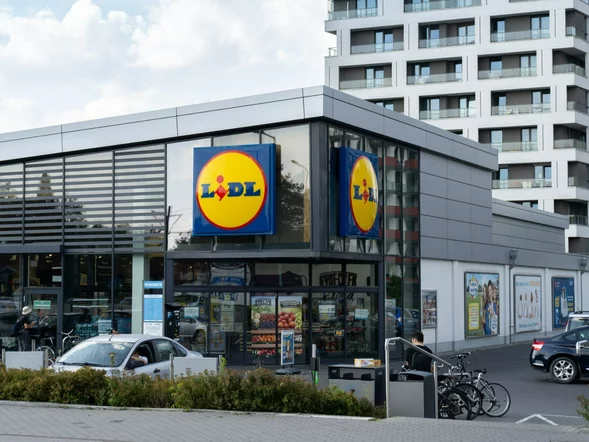 Miniatura: Tylko w piątek kawy w Lidlu do 60 procent...