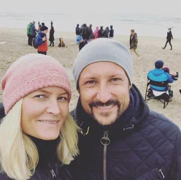 Księżna Norwegii Mette-Marit i jej mąż książę Norwegii Haakon 