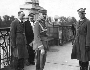 Miniatura: Piłsudski sięga po władzę w przewrocie...
