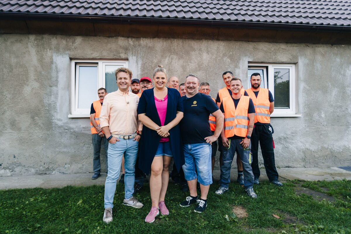 Ekipa „Nasz Nowy Dom” w miejscowości Bartoszyce 