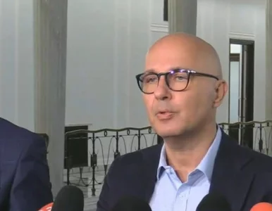 Miniatura: Bochenek i Müller przejęli konferencję PO....