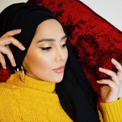 Miniatura: Pierwsza modelka w hidżabie w kampanii...