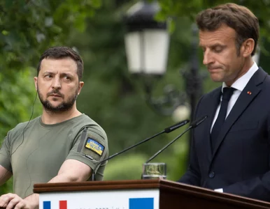 Miniatura: Co się działo za zamkniętymi drzwiami w...