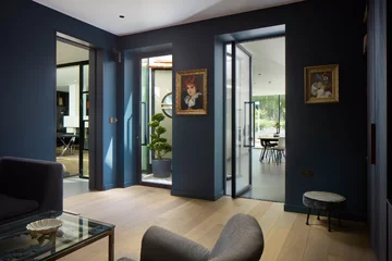 Minimalistyczne wnętrza z retro akcentami, projekt XUL Architecture downloadfor.press. xul