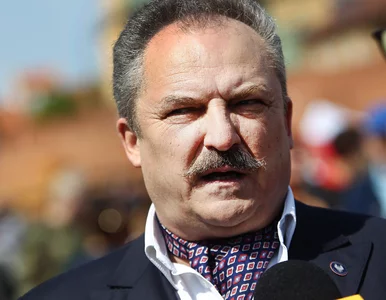 Miniatura: Podejrzane listy poparcia i przelewy....