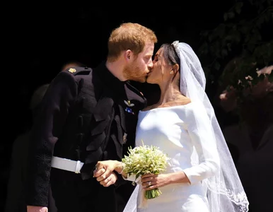 Miniatura: Ślubne stroje księcia Harry’ego i Meghan...