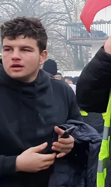 Mężczyzna poszukiwany przez policję w związku z zamieszkami na proteście rolników 