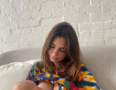 Miniatura: Emily Ratajkowski zamieściła zdjęcia z...