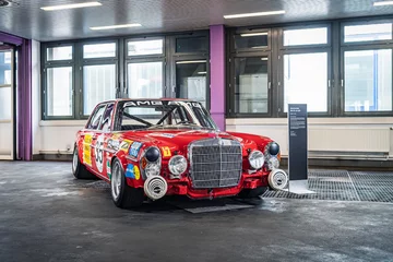 Mercedes 300 SEL 6.8 