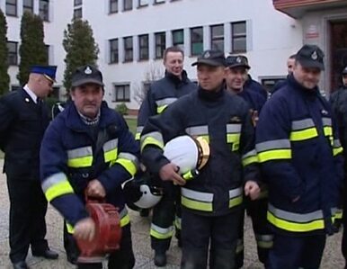 Miniatura: Strażacy ochotnicy walczą o zasiłki. Czują...