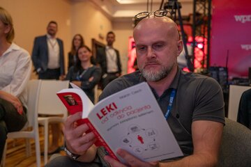 Książki prof. Marcina Czecha można było wygrać podczas quizu -&nbsp;jednym ze&nbsp;zwycięzc&oacute;w okazał się dr Krzysztof Łanda, poprzednik prof. Czecha na&nbsp;stanowisku wiceministra zdrowia