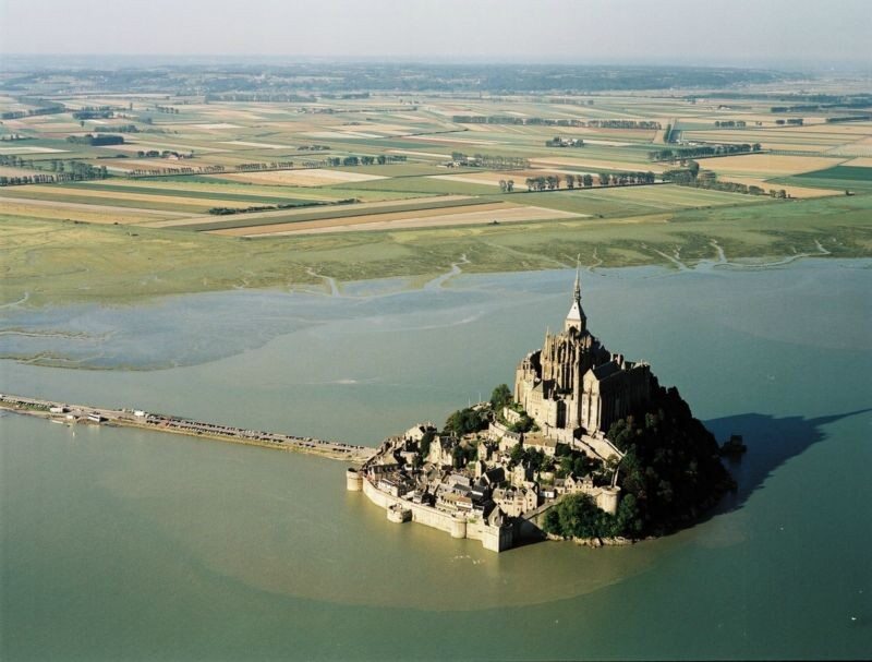 Mont Saint Michel, Francja (fot. epicdash.com)