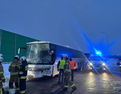 Miniatura: Makabryczne zderzenie autobusów. Trwa...