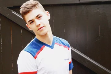 Hero Fiennes-Tiffin 