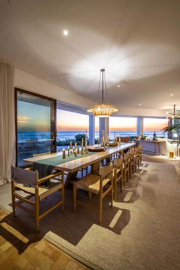 Willa w Malibu, którą Kim Kardashian kupiła od Cindy Crawford 