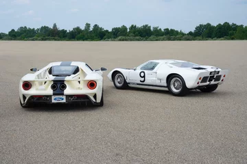 Ford GT Heritage Edition 
