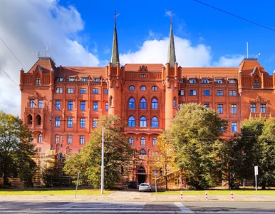 Miniatura: Izby Morskie do likwidacji. Widzowie...