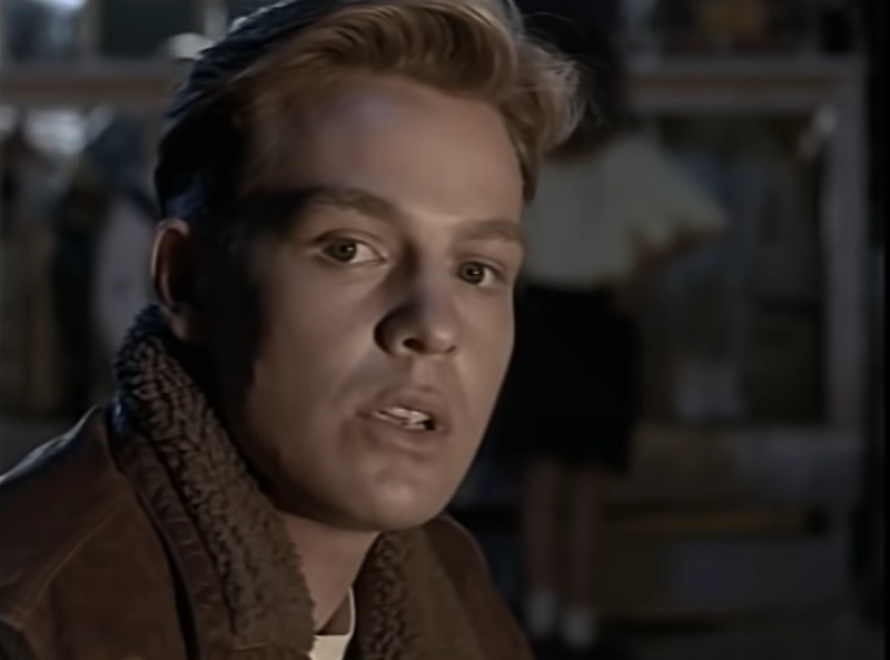 Jak brzmi tytuł tej piosenki, którą śpiewał Jason Donovan?