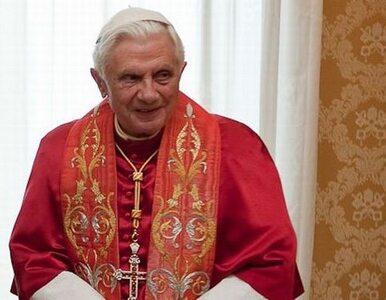 Miniatura: Benedykt XVI: w święta odwiedzajmy...