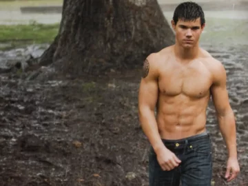 Taylor Lautner jako Jacob Black w filmie „Zmierzch” (2008) 