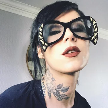 Kat Von D 