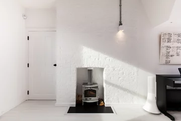 Apartament powstały z połączenia dwóch małych mieszkań, projekt XUL Architecture downloadfor.press, XUL