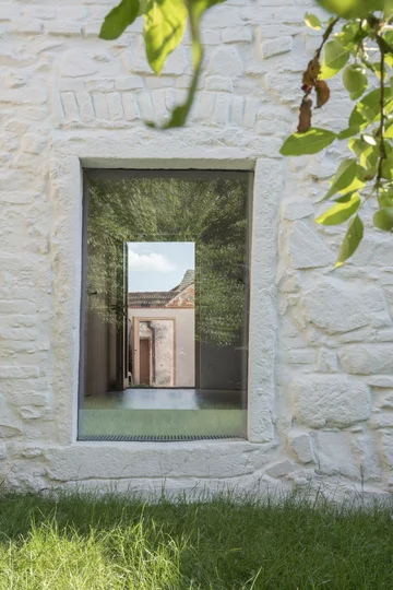 Nowoczesne mieszkanie w starym domu, projekt Atelier 111 Linka, Atelier 111