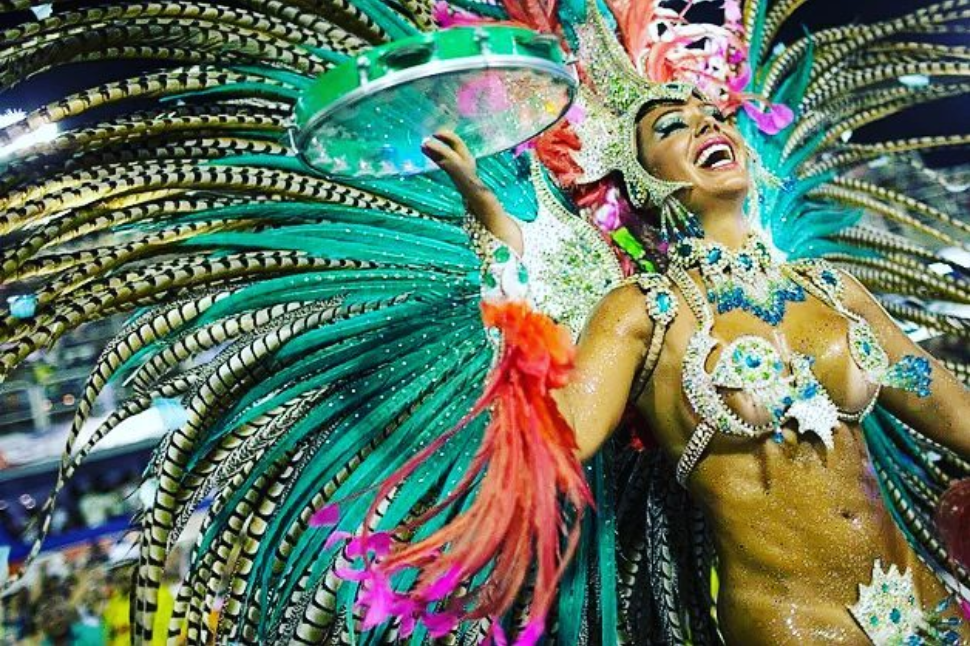 Tancerka z karnawału w Rio 