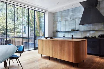 Naturalne drewno w kuchni 