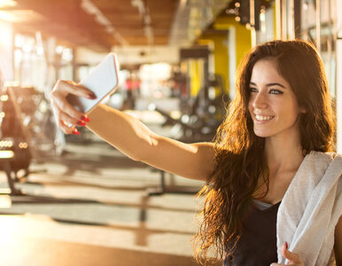 Miniatura: Naukowcy: „Blogerzy fitnessowi często...