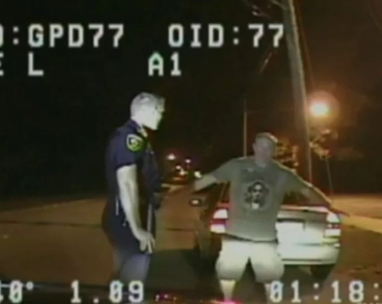 Miniatura: Pijany kierowca zatańczył dla policjantów