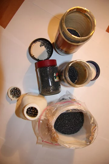 Śrut znaleziony w mieszkaniu (fot. ABW)