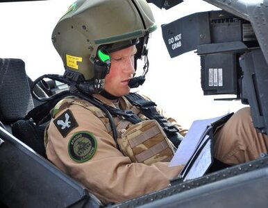 Miniatura: Brytyjski książę Harry został pilotem