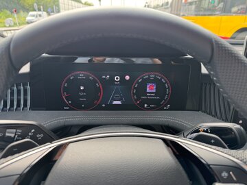 Skoda Superb Sportline 2.0 TSI 265 KM 4x4, ekran zegar&oacute;w